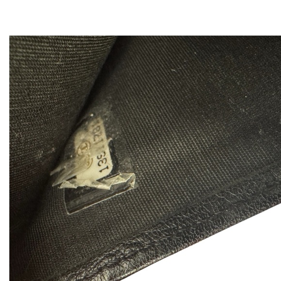 Chanel Interlocking CC Logo Continental Wallet - Picture 3 of 5